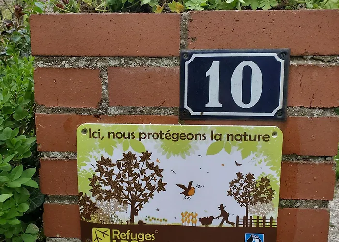 Maison Au Calme Avec Jardin Près Du Château, Forêt Et *