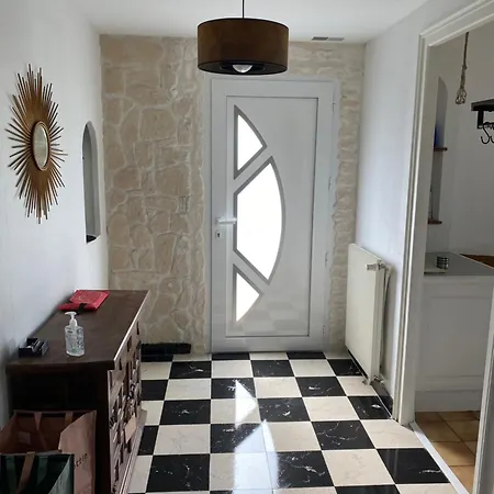 Maison Au Calme Avec Jardin Pres Du Chateau, Foret Et