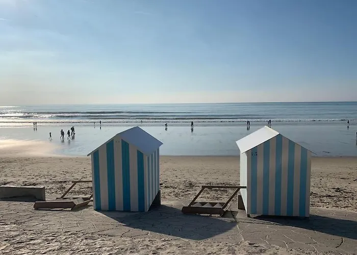 Maison Au Calme Avec Jardin Près Du Château, Forêt Et Hébergement de vacances